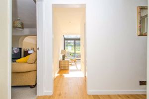 Photo 19- click for photo gallery